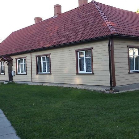 Vingi Apartment 12 Parnu Bagian luar foto